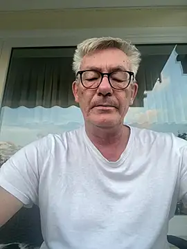 Snapshot of randyandy67 chatting on 06/30/26, 04:01 randyandy67 online show from 06/30/26, 04:01
