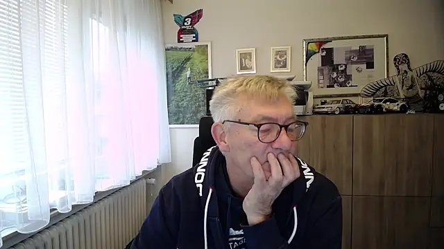 randyandy67 online show from 10/21/25, 07:30