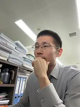 miniyellower online show from 05/07/26, 05:33