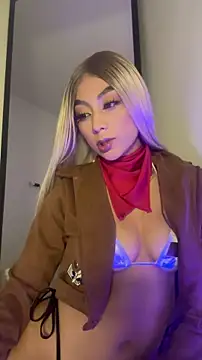 Snapshot of Tessa__Winslow chatting on 03/25/26, 06:13 Tessa Winslow online show from 03/25/26, 06:13