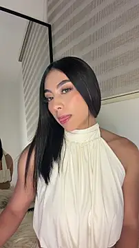 Snapshot of Tessa__Winslow chatting on 03/31/26, 03:41 Tessa Winslow online show from 03/31/26, 03:41