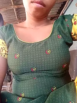 Snapshot of Renuka_GG chatting on 05/02/26, 03:56 Renuka GG online show from 05/02/26, 03:56