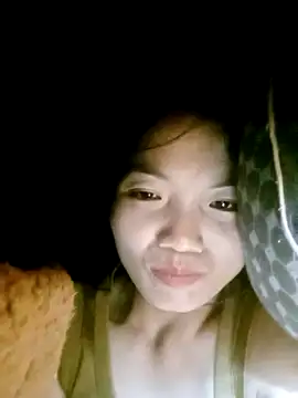 Snapshot of ngan-cute chatting on 09/13/25, 02:50 ngan-cute online show from 09/13/25, 02:50