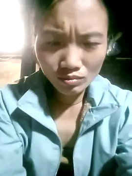 Snapshot of ngan-cute chatting on 10/31/25, 03:58 ngan-cute online show from 10/31/25, 03:58