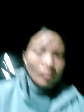 Snapshot of ngan-cute chatting on 10/27/25, 11:16 ngan-cute online show from 10/27/25, 11:16