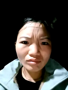 Snapshot of ngan-cute chatting on 12/04/25, 11:26 ngan-cute online show from 12/04/25, 11:26