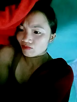 Snapshot of ngan-cute chatting on 11/01/25, 04:12 ngan-cute online show from 11/01/25, 04:12