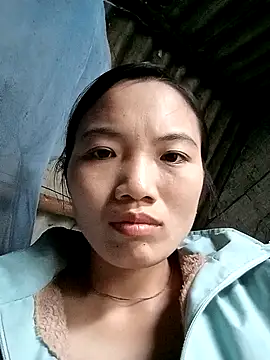 Snapshot of ngan-cute chatting on 09/22/25, 12:38 ngan-cute online show from 09/22/25, 12:38