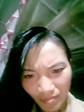 Snapshot of ngan-cute chatting on 10/01/25, 03:55 ngan-cute online show from 10/01/25, 03:55