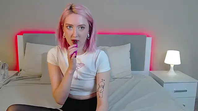 MarianeSun online show from 05/29/26, 04:07