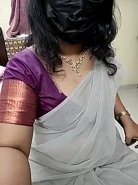 tamilmaha12 online show from 10/31/25, 11:07