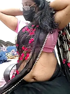 tamilmaha12 online show from 11/04/25, 06:01