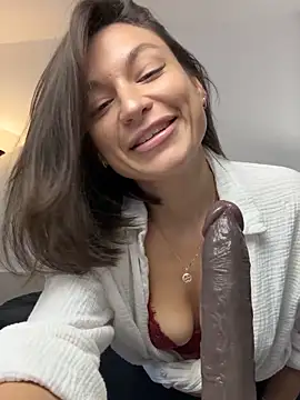 KellySmitS online show from 11/18/25, 09:12