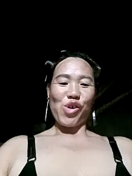 Snapshot of bing-bing88 chatting on 11/19/25, 11:32 bing-bing88 online show from 11/19/25, 11:32