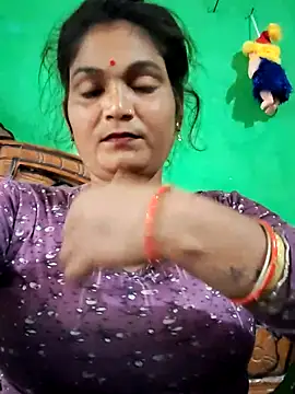 Snapshot of Kavya_hot chatting on 11/08/25, 07:56 Kavya hot online show from 11/08/25, 07:56