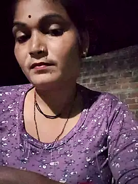 Snapshot of Kavya_hot chatting on 10/25/25, 02:17 Kavya hot online show from 10/25/25, 02:17