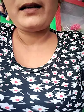 Snapshot of Kavya_hot chatting on 12/04/25, 05:28 Kavya hot online show from 12/04/25, 05:28