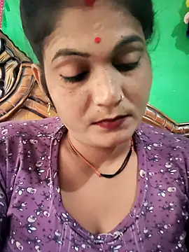 Snapshot of Kavya_hot chatting on 11/11/25, 06:52 Kavya hot online show from 11/11/25, 06:52