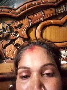 Kavya hot online show from 06/25/26, 04:23