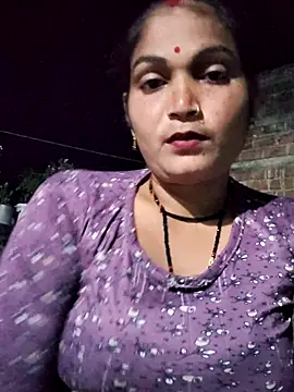 Snapshot of Kavya_hot chatting on 10/22/25, 03:55 Kavya hot online show from 10/22/25, 03:55