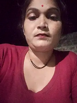 Snapshot of Kavya_hot chatting on 10/19/25, 04:21 Kavya hot online show from 10/19/25, 04:21