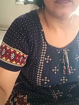 Snapshot of angel_ridhi chatting on 06/08/26, 01:50 angel ridhi online show from 06/08/26, 01:50