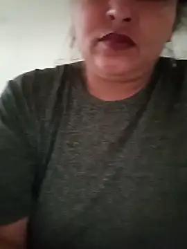 Snapshot of angel_ridhi chatting on 06/06/26, 01:33 angel ridhi online show from 06/06/26, 01:33