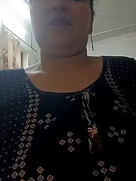 Snapshot of angel_ridhi chatting on 05/14/26, 05:15 angel ridhi online show from 05/14/26, 05:15