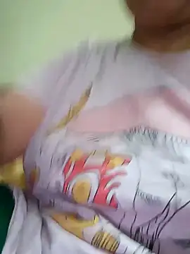 Snapshot of angel_ridhi chatting on 10/11/25, 01:39 angel ridhi online show from 10/11/25, 01:39