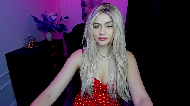 LeslieMineg online show from 09/16/25, 11:22