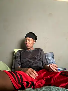 Snapshot of Tookey012 chatting on 11/03/25, 10:41 Tookey012 online show from 11/03/25, 10:41