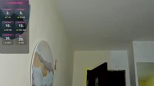 SkyHelen online show from 05/21/26, 08:23