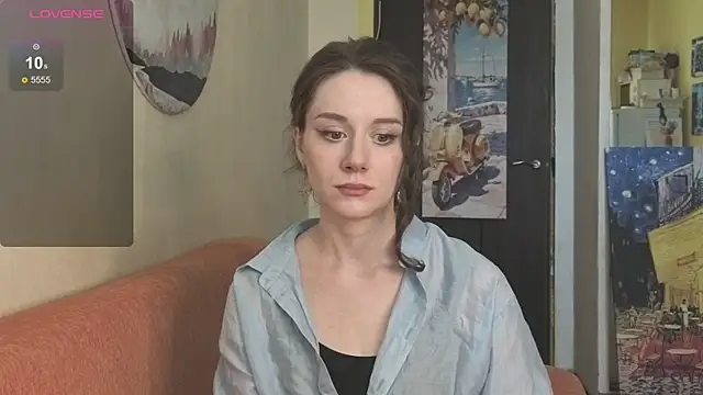 SkyHelen online show from 04/01/26, 08:15