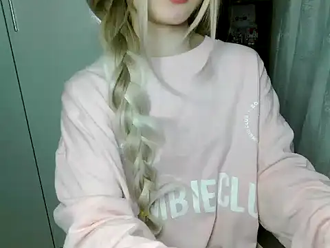 Annabelle-e online show from 03/03/26, 06:26