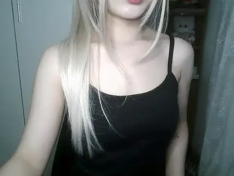 Annabelle-e online show from 03/18/26, 06:31