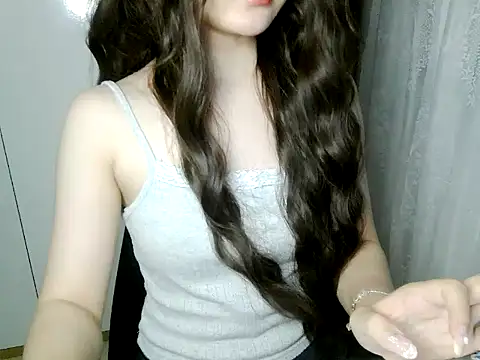 Annabelle-e online show from 05/25/26, 06:06