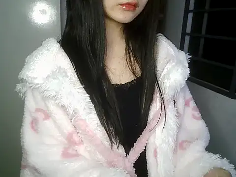 Annabelle-e online show from 11/18/25, 09:18