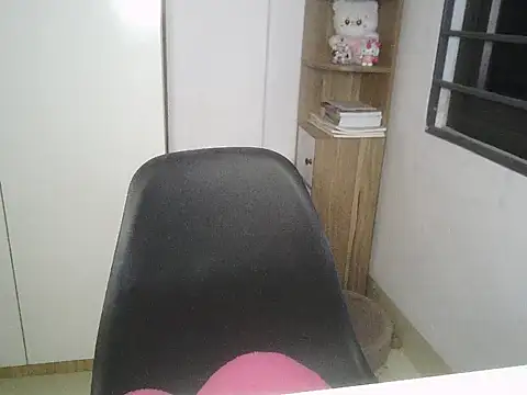 Annabelle-e online show from 01/13/26, 06:56