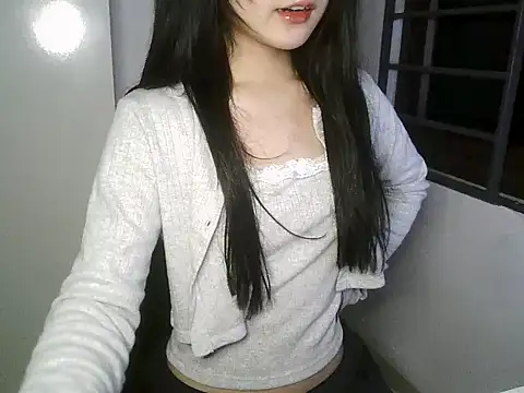 Annabelle-e online show from 10/31/25, 02:57