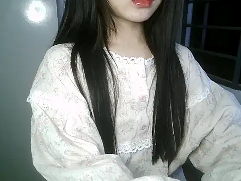 Annabelle-e online show from 12/14/25, 07:41