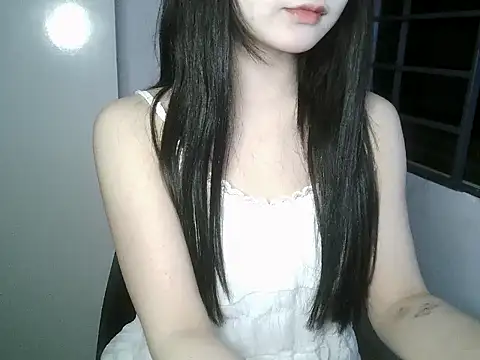 Annabelle-e online show from 11/21/25, 04:17