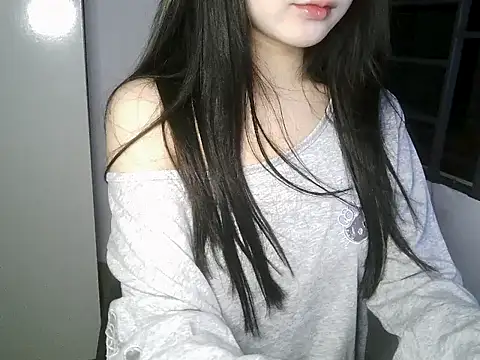 Annabelle-e online show from 10/26/25, 03:23