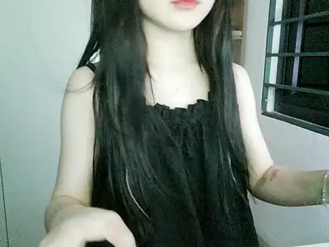 Annabelle-e online show from 10/18/25, 06:32