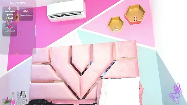 Cattaleyyaxxx online show from 11/28/25, 11:10