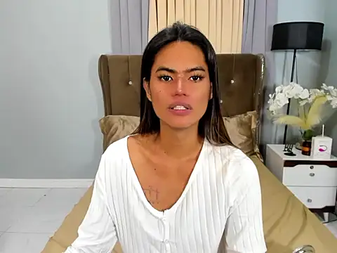 1HotAsianTS online show from 11/14/25, 05:16