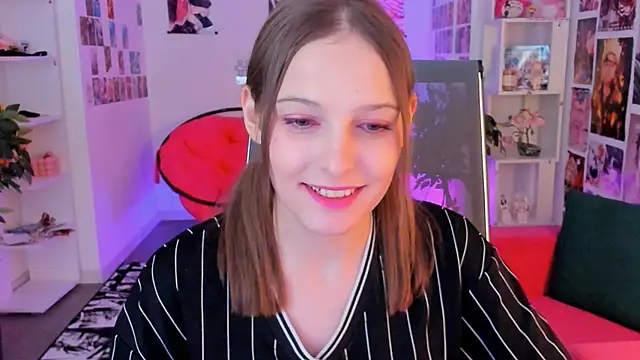 JenniferKiim online show from 10/04/25, 11:12
