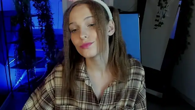 JenniferKiim online show from 09/09/25, 12:03