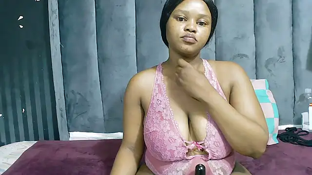 SexyBaddieXXX online show from 10/30/25, 09:01