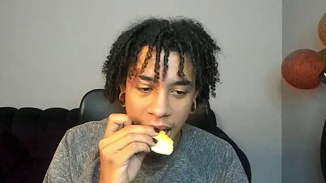 Biker Seb online show from 09/24/25, 01:39