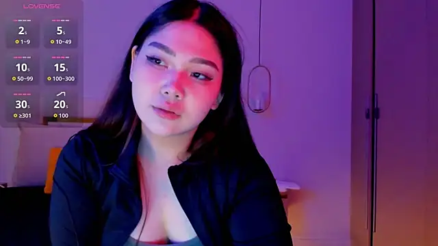 yummmymommy online show from 09/09/25, 12:14